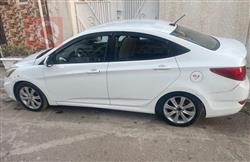 هیوندای ئەکسنت